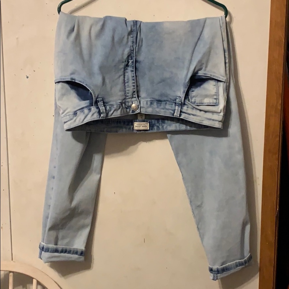 high waisted jeans